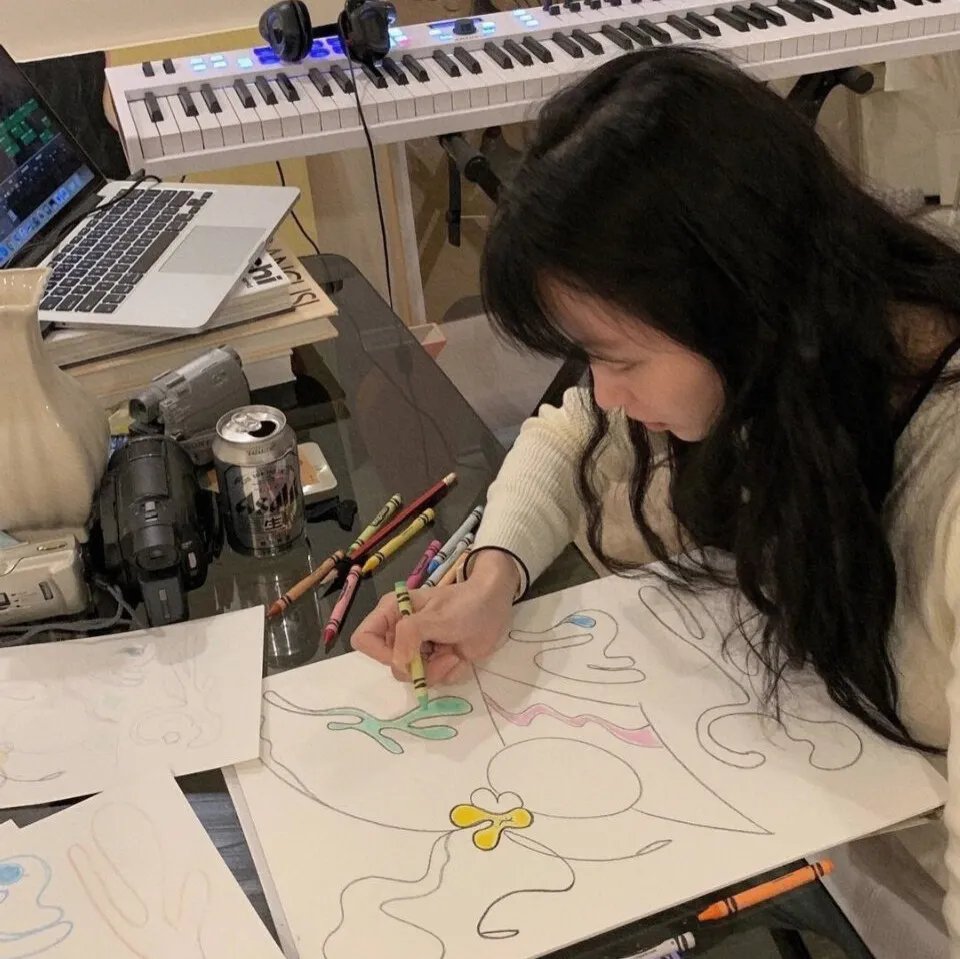 爱上谎言的女人